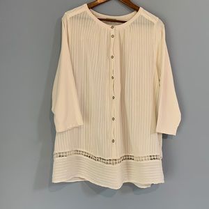 Lucky Brand 60% Cotton Crean Blouse Size 2X Crochet T Botton Some Pleati…